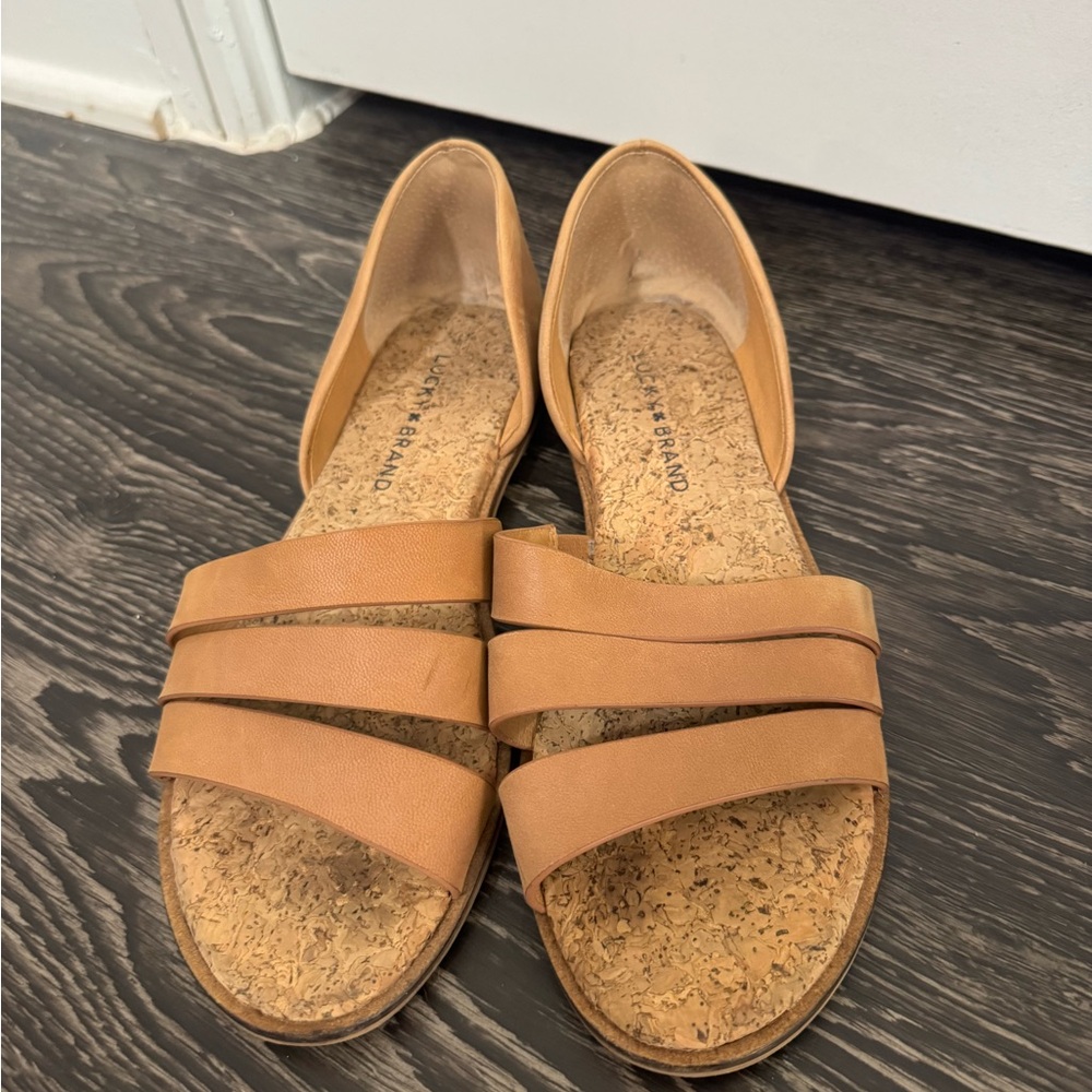 Comfortable Tan Slide Sandals